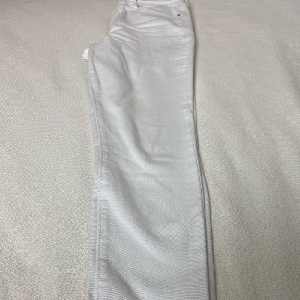 CHAPS white jeans